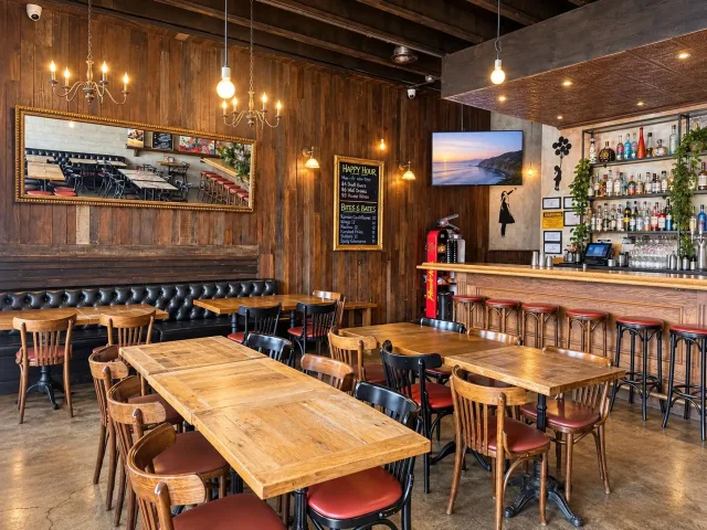Jay’s Bar + Kitchen photo 2