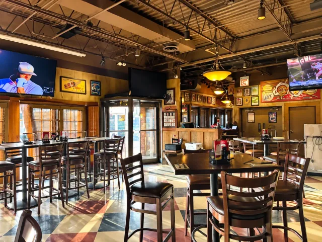 Moretti's Ristorante and Pizzeria - Mount Prospect photo 1