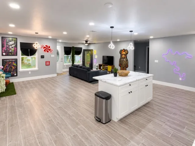 The PlayboiHive photo 2