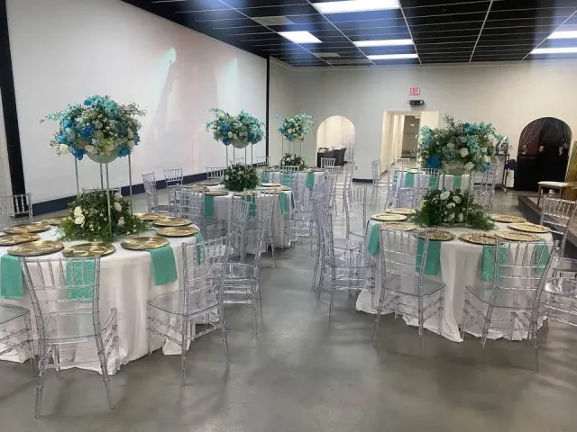 REIGN The Venue photo 2