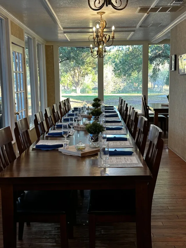 Dining Room at Snyder's Tavern