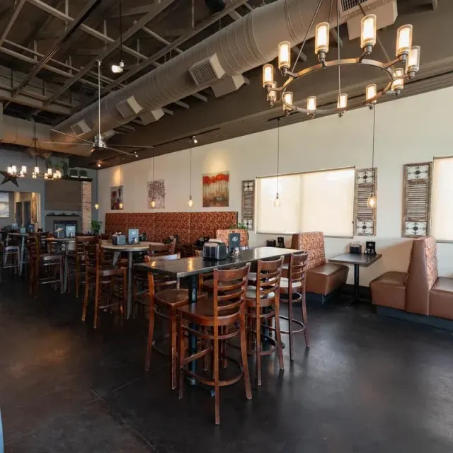 Palios Pizza Cafe photo 1