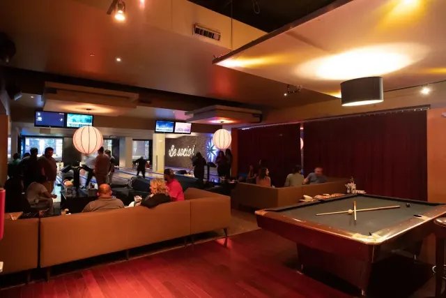 810 Entertainment - Houston photo 2