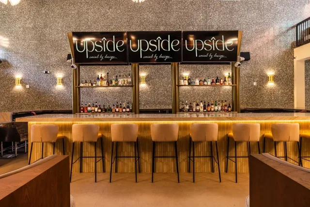 Upside, Miami