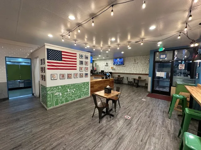 206 Burger Comapny - Nickerson Street, 101 Nickerson St Seattle