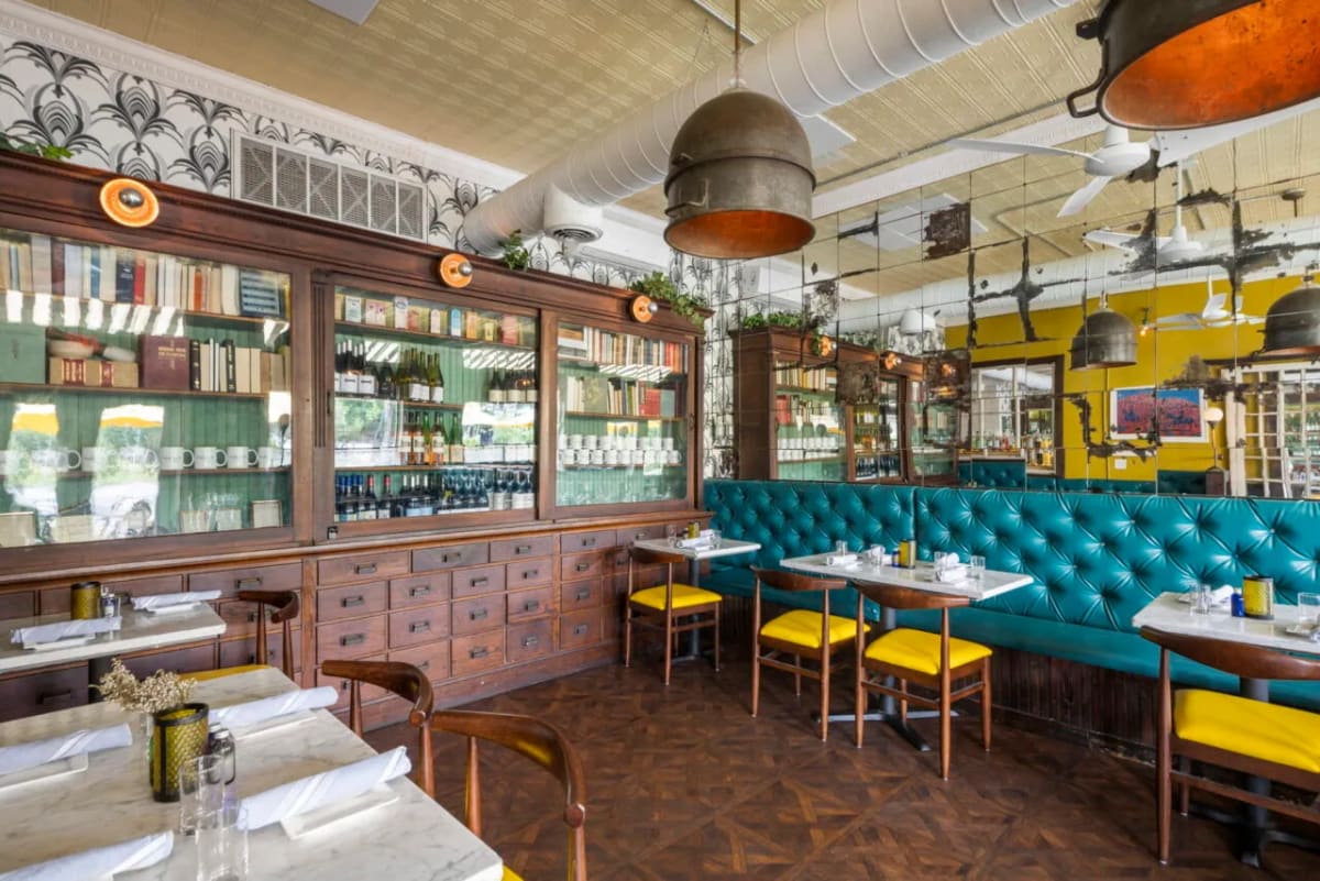 Hillside Farmacy