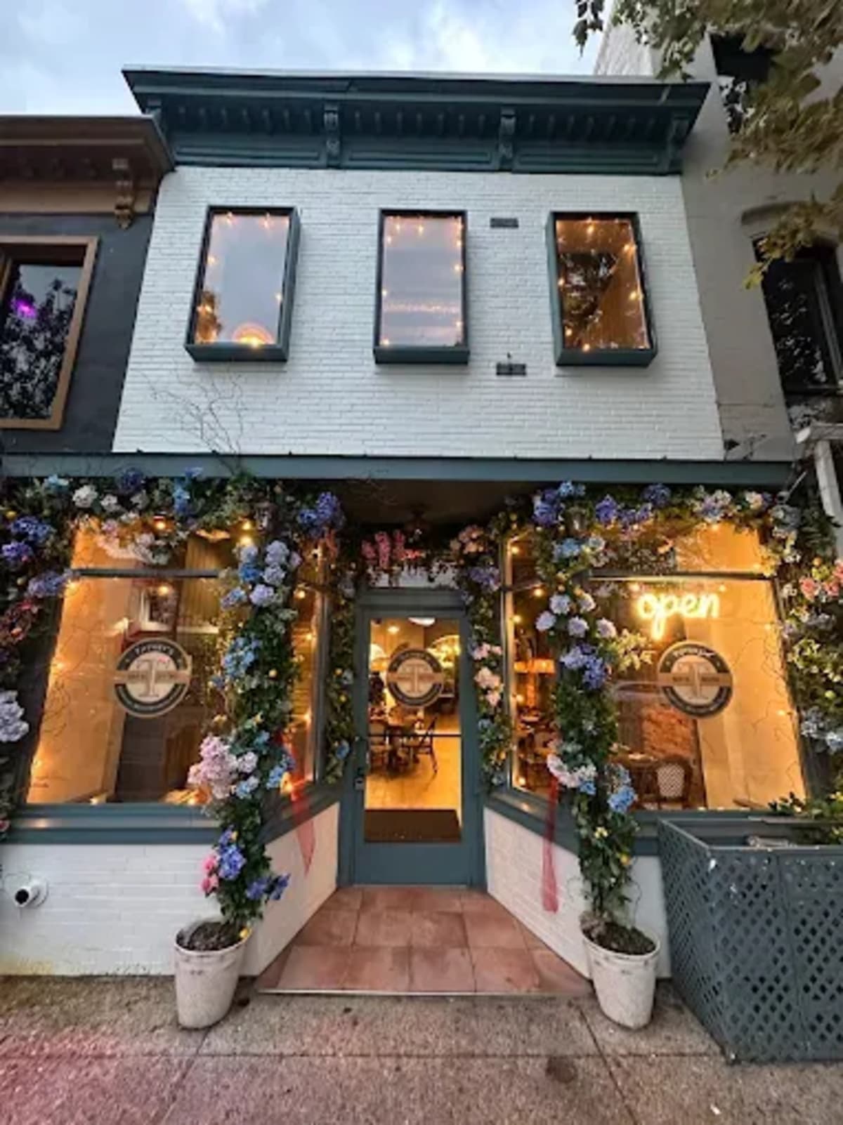 Tiffany's Bar & Bistro