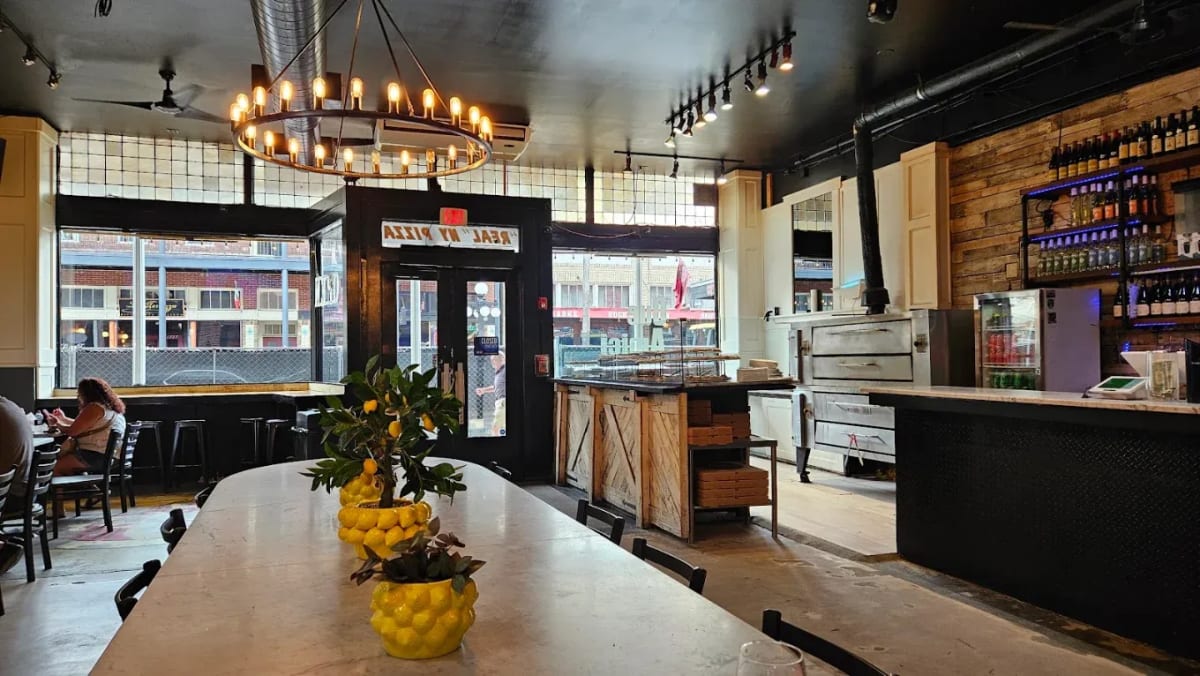 Due Amici Pizza & Pasta Bar