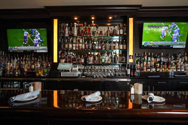 Hoof's Restaurant & Bar photo 2
