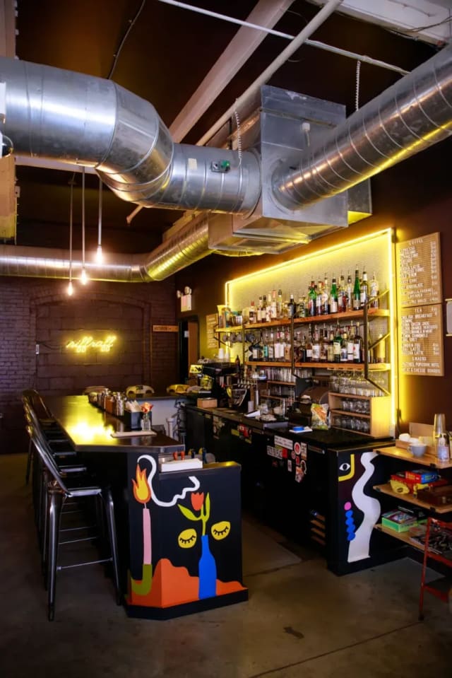 Riffraff Bookstore and Bar photo 5