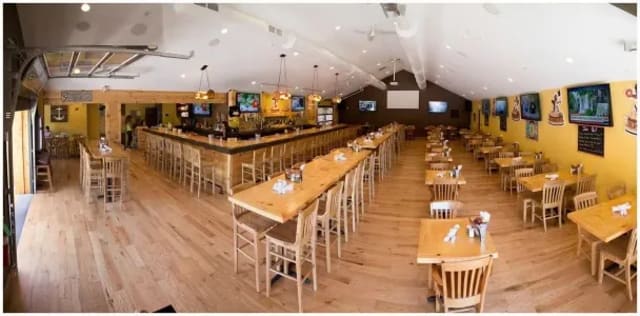 Thirsty Beaver Smithfield photo 2