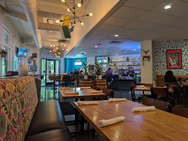 EL Rincon Mexican Kitchen and Tequila Bar - Addison Circle photo 2