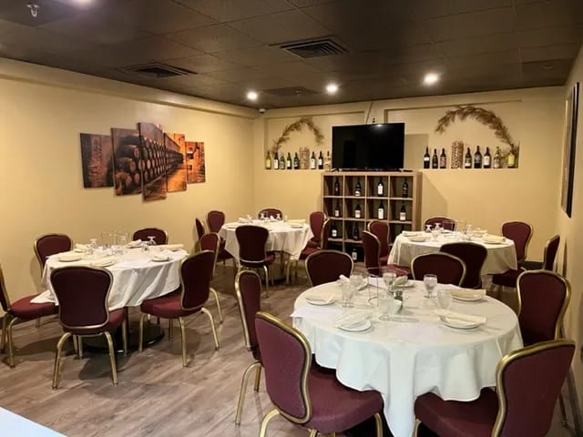 Tavolo Wine Bar & Tuscan Grille Warwick photo 1