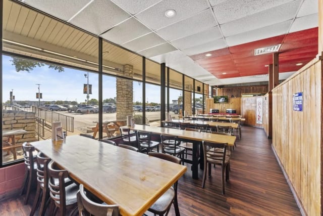 Pok-e-Jo's Smokehouse: Round Rock photo 1
