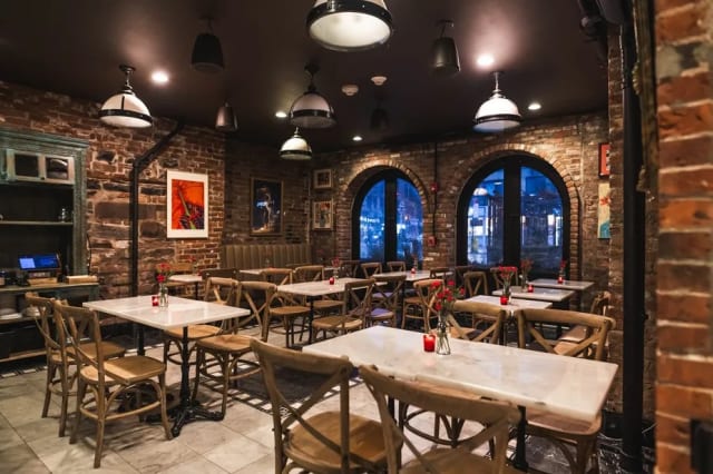 Saint Restaurant Bar & Speakeasy photo 1
