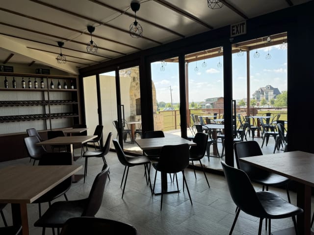 Andreucci WineRoom Fredericksburg photo 2
