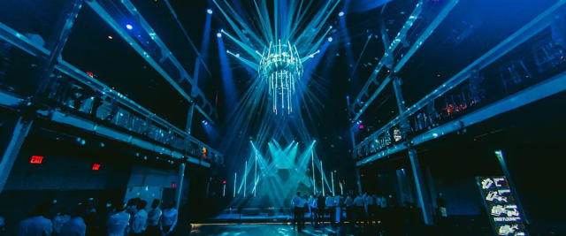 Terminal 5 photo 2