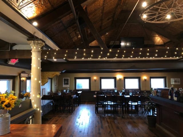 Dinosaur Bar-B-Que - Rochester photo 1