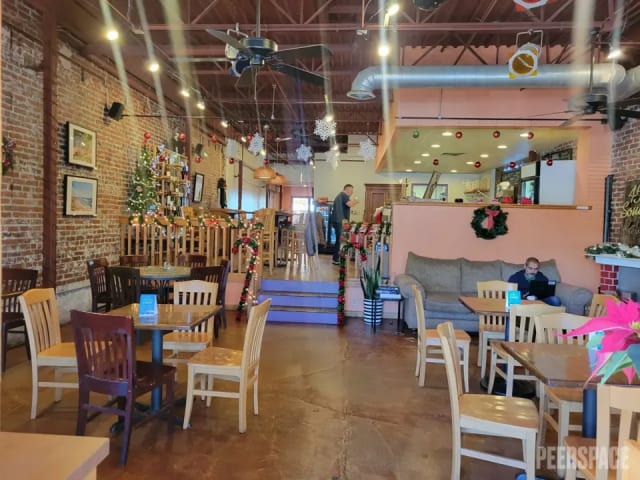 45 South Cafe photo 4