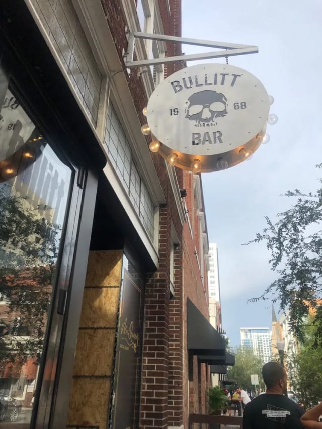 Bullitt Bar photo 2