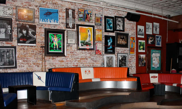 Bullitt Bar photo 1