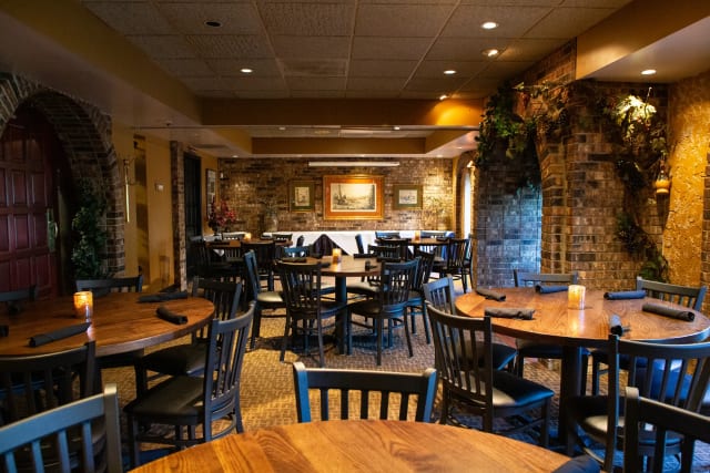 V’s Italiano Ristorante photo 1