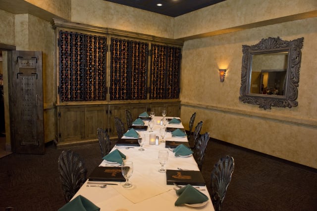 Via Real Restaurant photo 3