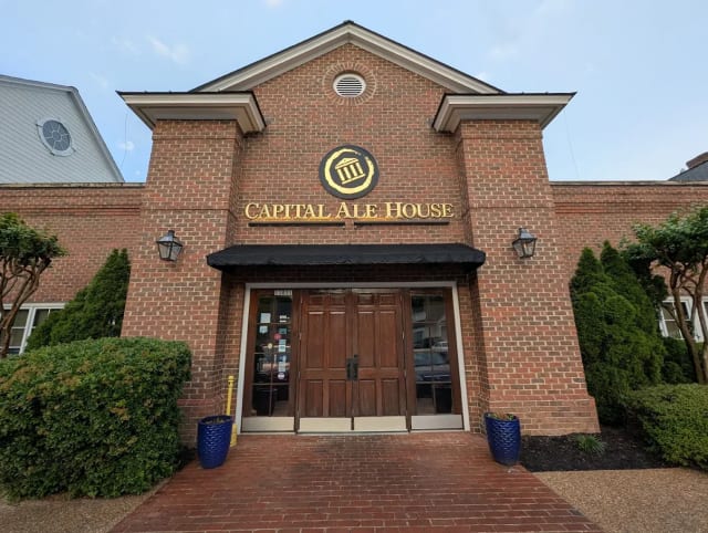 Capital Ale House: Midlothian photo 1