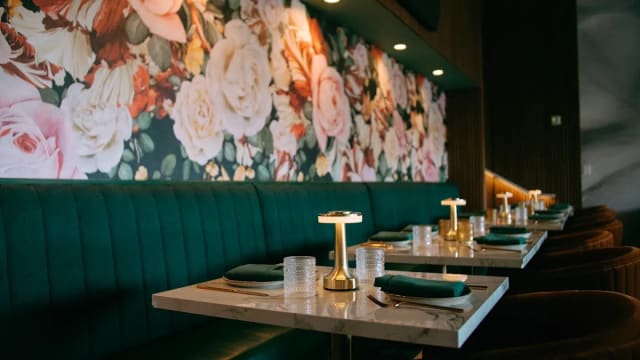 La Rosa Gastrobar photo 2