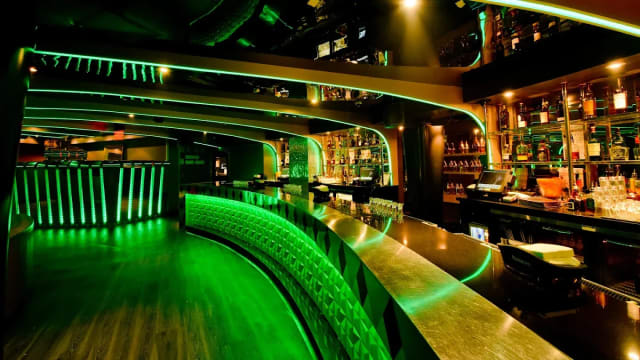 Strand Club photo 2