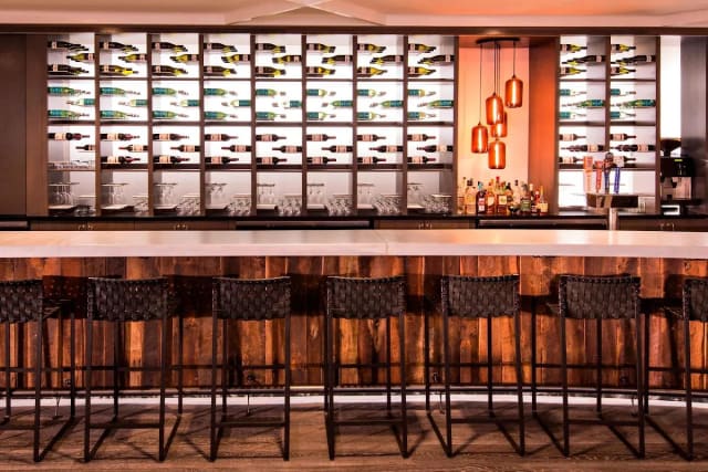 Library Restaurant & Lounge photo 2