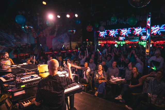 Pete's Dueling Piano Bar - Nashville photo 5