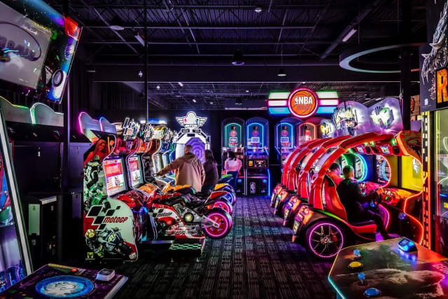 Dave & Buster's - Miami, FL photo 1