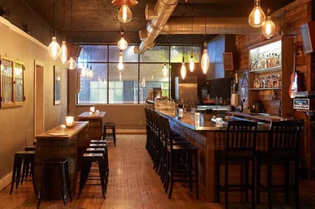 Reclaimed Bar & Restaurant photo 2