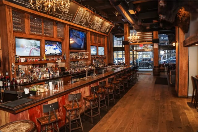 American Whiskey - Midtown photo 1
