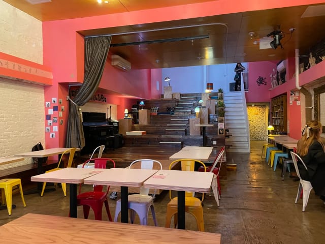 pinkFROG cafe photo 1