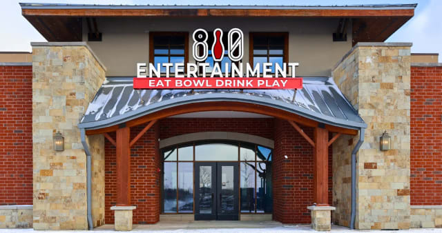 810 Entertainment - South Barrington photo 1