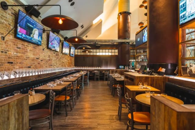 Burgerology Midtown photo 2