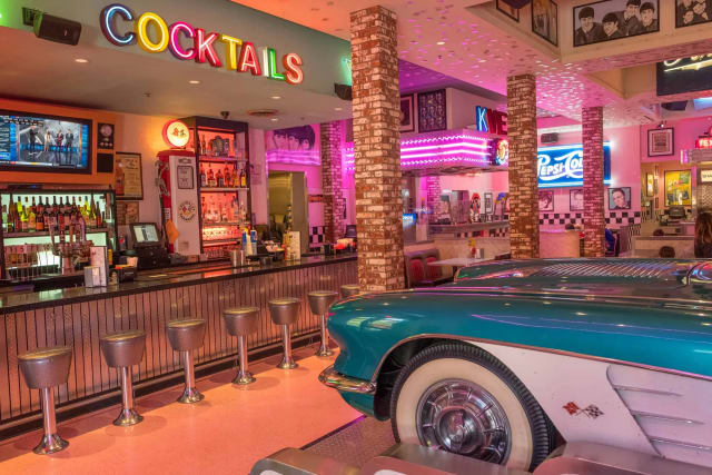 Corvette Diner photo 1
