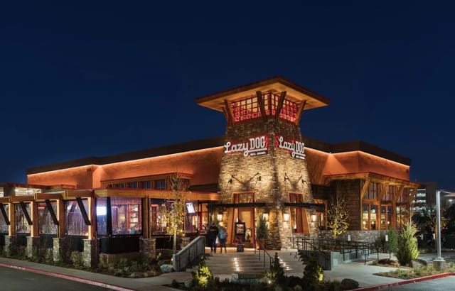 Lazy Dog Restaurant & Bar: San Mateo photo 1