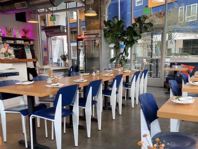 Kombu Sushi - Arts District photo 2