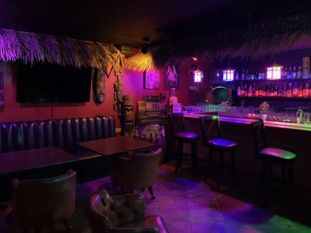 Kahuna Tiki Tu photo 1