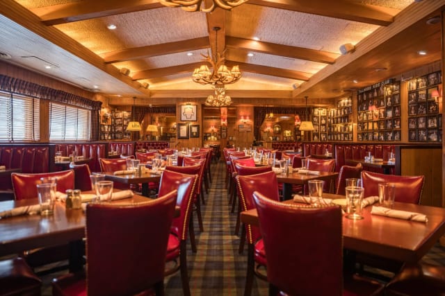 L. Woods Tap & Pine Lodge photo 1