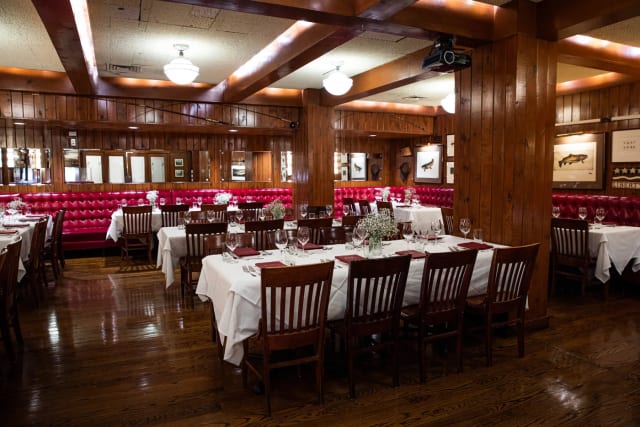 Shaw's Crab House: Chicago photo 1