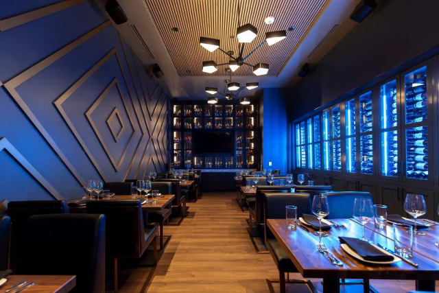 Bourbon & Bones Chophouse & Bar - Peoria photo 2