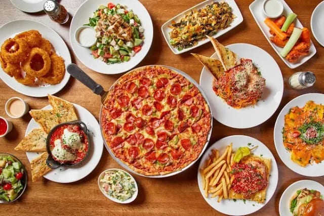 Moretti's Ristorante and Pizzeria - Mount Prospect photo 2