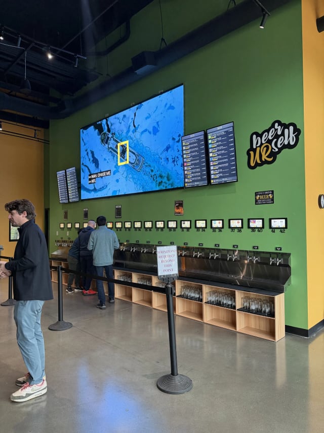 Brews & Hops Taproom photo 2