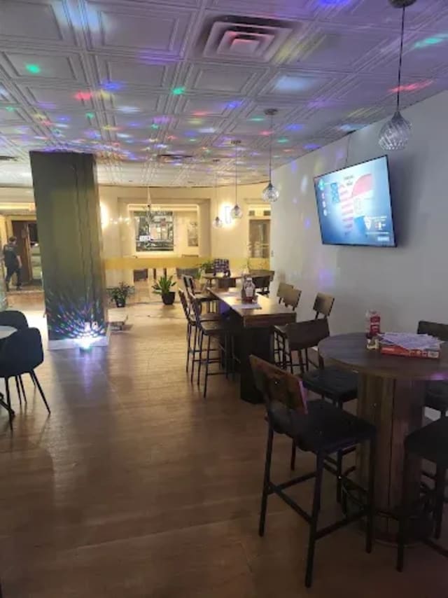 Aireal's Place Restaurant photo 1