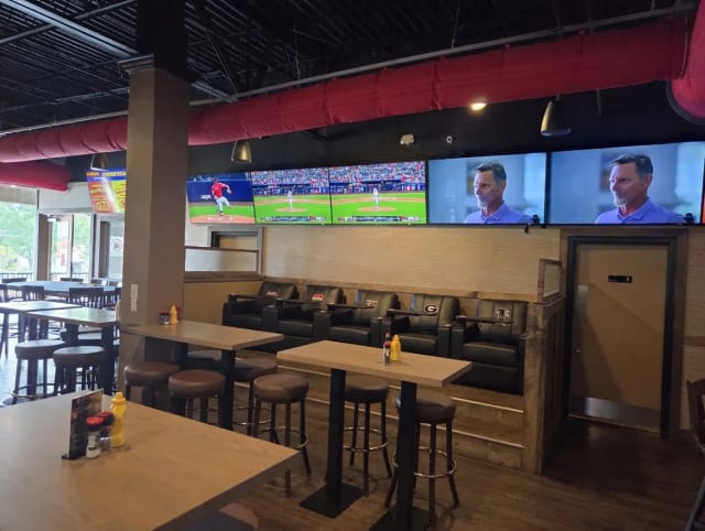 Joseph's Sport Lounge photo 2