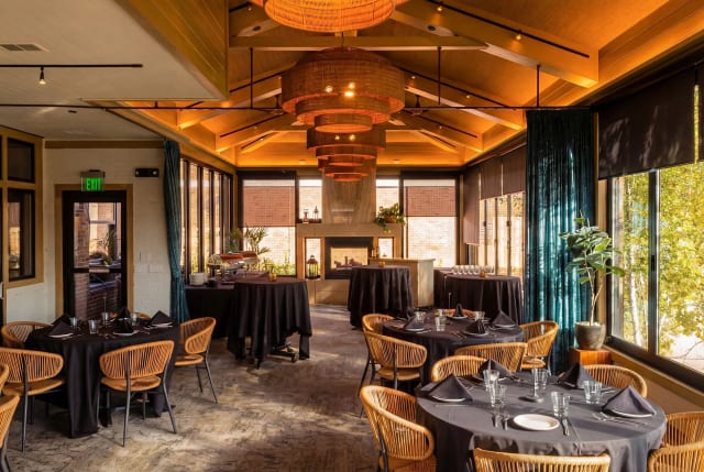 Crave American Kitchen & Sushi Bar – Eden Prairie photo 1